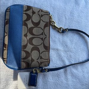 Coach wristlet purse BNWT